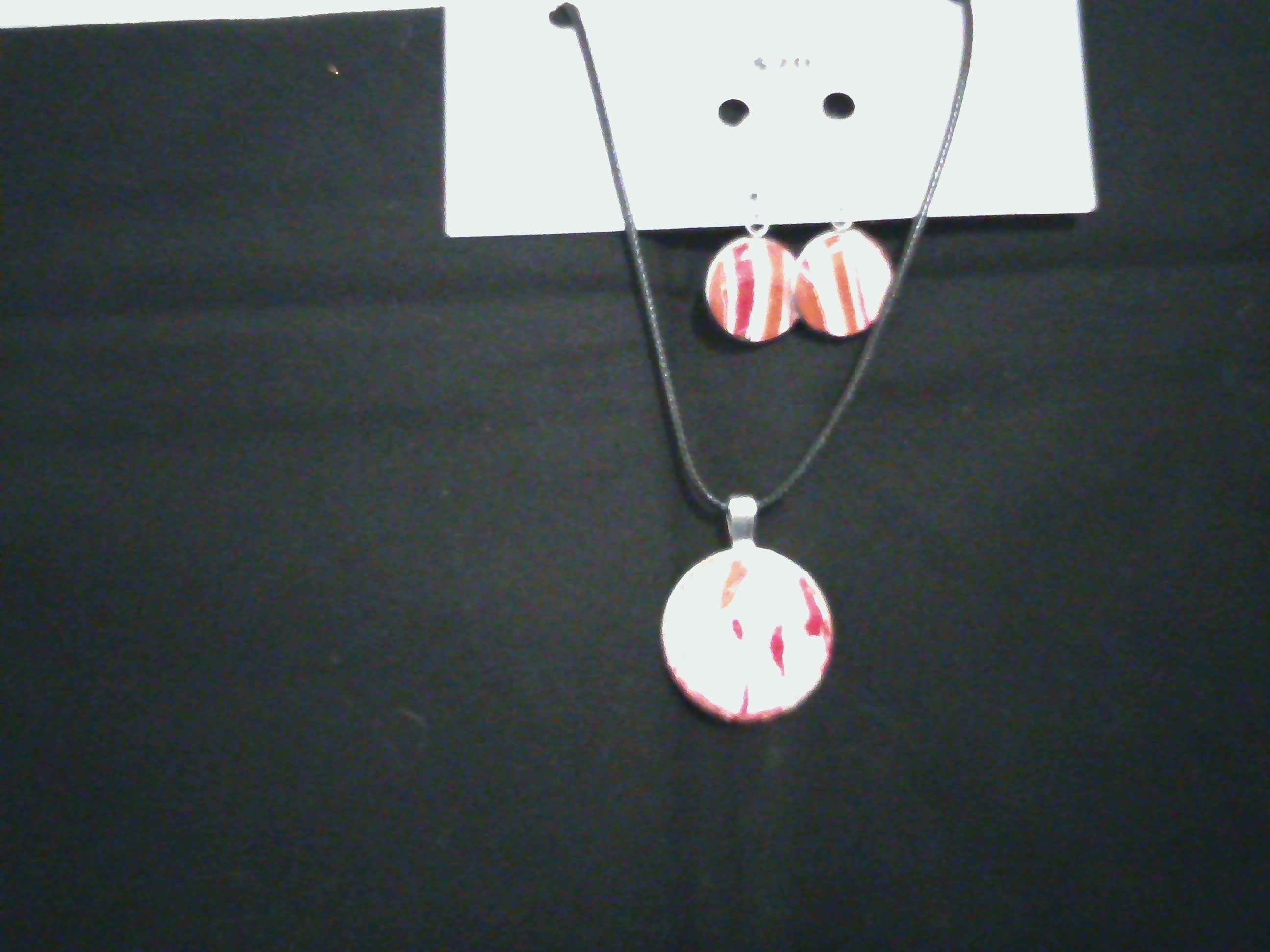 Beige/Red/Brown Necklace & Earring Set